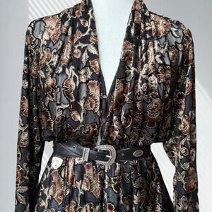 Beautiful whimsigoth burnout cardigan